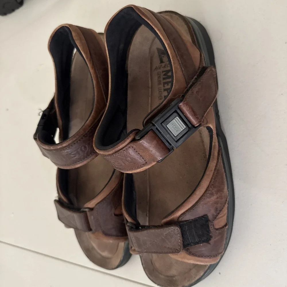 Mephisto Shark Fit Sandals Men Size 9 US 43 EU Black Brown Leather Slip On Shoe
